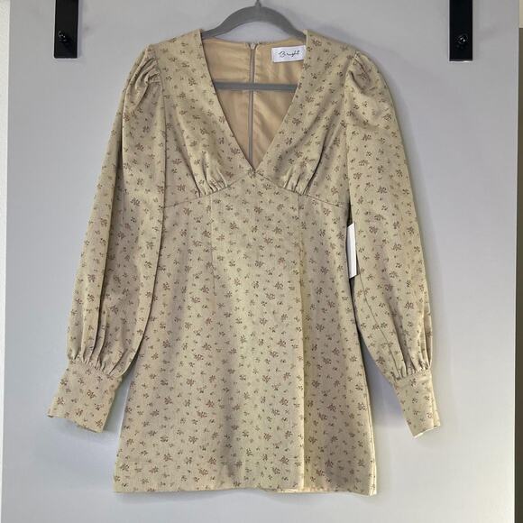 Beige Floral Long Sleeve Dress - Picture 3 of 5